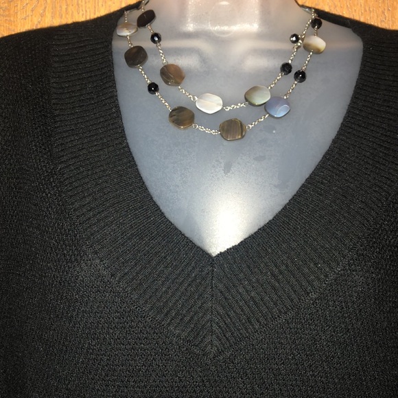 GAP V-neck sweater. Size S. NWT! - Picture 6 of 10